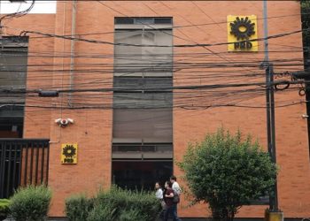 Junta General Ejecutiva del INE avala declarar la pérdida de registro del PRD; el partido tiene 72 horas para dar alegatos