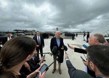 Biden pide evitar una guerra total en Oriente Medio