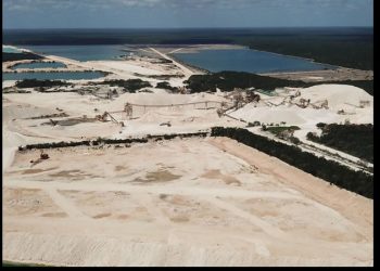 Niega López Obrador haber expropiado zona que explotaba Calica en QR