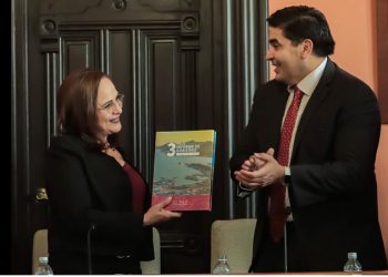 Presenta la doctora Karla Córdova González Tercer Informe de Gobierno de la administración 2021-2024