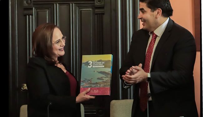 Presenta la doctora Karla Córdova González Tercer Informe de Gobierno de la administración 2021-2024