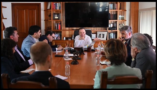 Potencia Durazo proyectos estratégicos del Plan Sonora con directivos del Banco Mundial y Puerto de Amberes