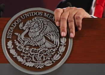 Han sido sancionados 15 mil 461 funcionarios del gobierno federal: AMLO