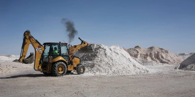 Se estanca el litio en México, sin datos ni avances para Tesla