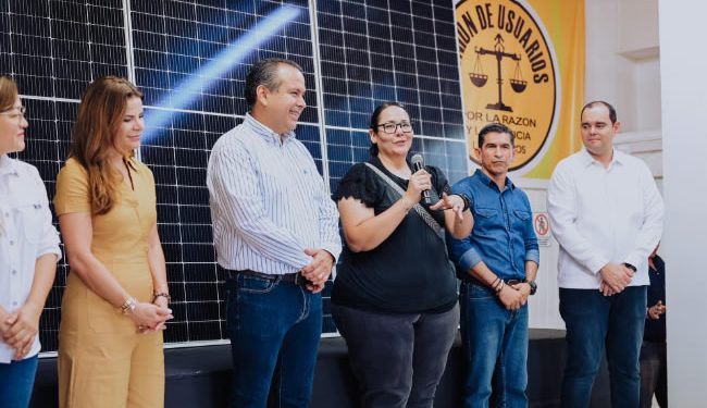 Anuncia Toño Astiazarán que sumarán mil familias a “Hogar Solar”