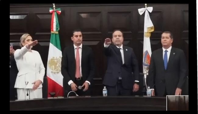 Antonio Astiazarán protesta para un segundo periodo como alcalde de Hermosillo y hace primeros nombramientos