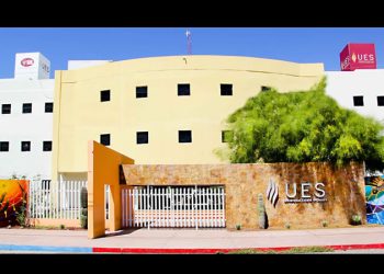 Despiden a trabajadores morenistas de la UES tras la salida de Armando Moreno Soto