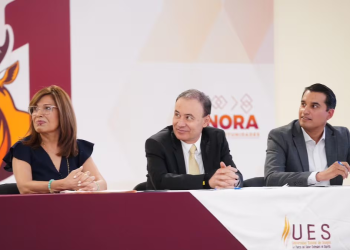 Alfonso Durazo destaca promoción del Plan Sonora para formación de estudiantes de la UES