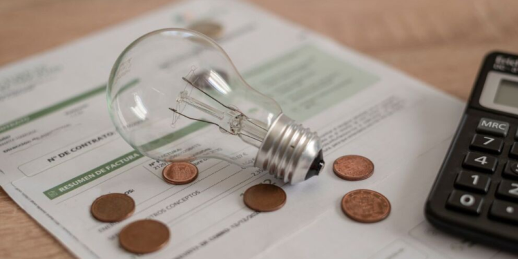 Guardería ABC: CFE les condona el pago del recibo de luz de por vida