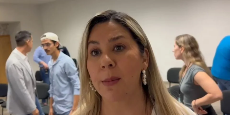 Empleados de Turismo y Economía se preparan ante eventual fusión de dependencias