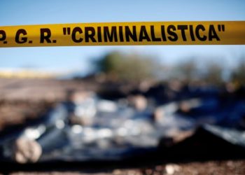 Hallan narcomanta y bolsas con restos humanos durante visita de Omar García Harfuch a Sonora