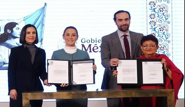 Pemex y CFE vuelven a ser empresas públicas; Sheinbaum firma decreto en Palacio Nacional