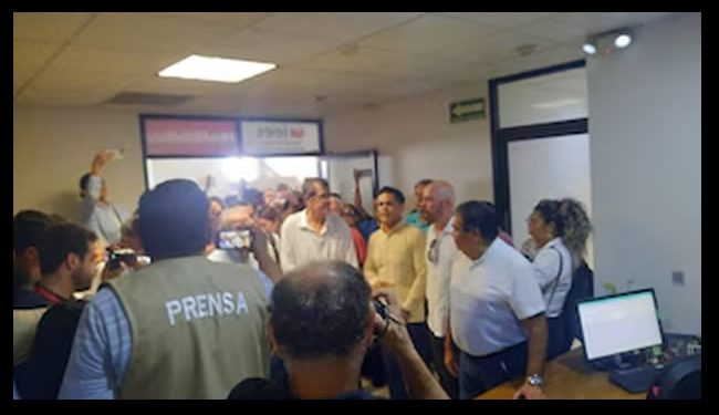 ¿Adiós Rocha Moya? Ciudadanos formalizan solicitud ante el IEES para revocar mandato del gobernador de Sinaloa