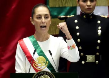 Peso se aprecia tras toma de posesión de Sheinbaum y discurso de la presidenta; moneda recupera terreno frente al dólar