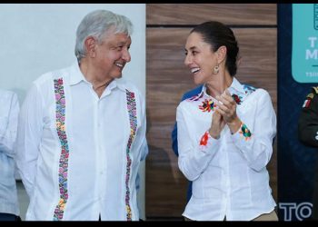 Sheinbaum critica a quienes le piden ‘pintar su raya’ con AMLO