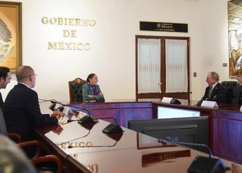 Sheinbaum recibe a Michael Bloomberg, exalcalde de Nueva York