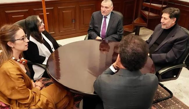 Piña y morenistas acuerdan reanudar diálogo tras reunión en el Senado