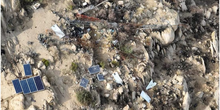 Destruyen campamento de grupo criminal en Sonoyta, se ubicaba en la cima de un cerro