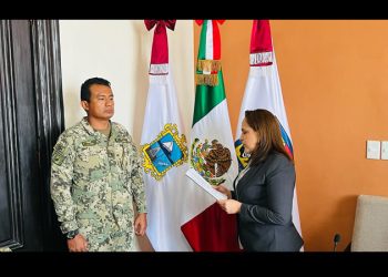 Toma protesta doctora Karla Córdova González al nuevo Comisario de Seguridad Pública