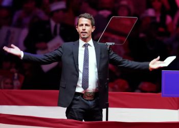 Puerto Rico responde a los insultos del mitin de Trump: “Basura es lo que salió de la boca de Tony Hinchcliffe”