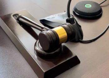 Comisión en San Lázaro aprueba reforma de supremacía constitucional; va al pleno