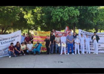 Tiene Gobierno a más tres mil 500 trabajadores de la salud sin base, sin seguridad social ni prestaciones