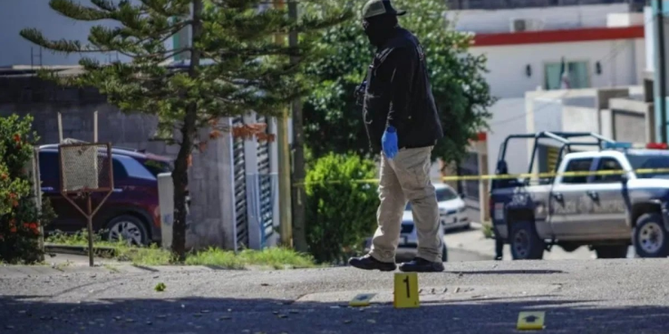 Conflicto entre cárteles desata el miedo y violencia en Sinaloa y Sonora