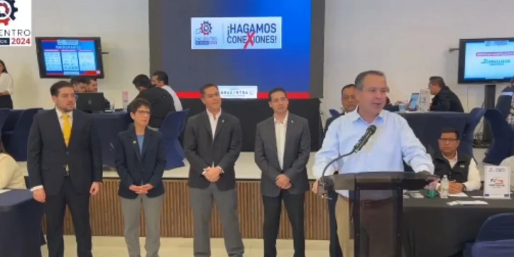 Presume Toño Astiazarán la generación de 8 mil empleos formales en Hermosillo este año