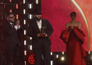 Carín León gana el Grammy Latino al Mejor Álbum de Música Mexicana, por encima de Peso Pluma y Natanael Cano