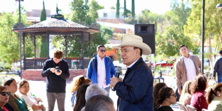 Acerca Gobernador Durazo servicios de salud a familias de la sierra de Sonora