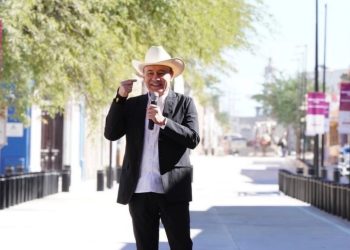Gobernador entrega calles remodeladas en Centro Histórico de Hermosillo