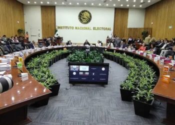 INE aprueba marco geográfico para elección judicial; 39 cargos por ciudadano y hasta 600 boletas impresas