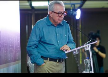 Rocha Moya aclara sus dichos: ‘Niego cualquier encuentro de autoridad con delincuentes’