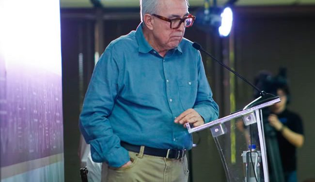 Rocha Moya aclara sus dichos: ‘Niego cualquier encuentro de autoridad con delincuentes’