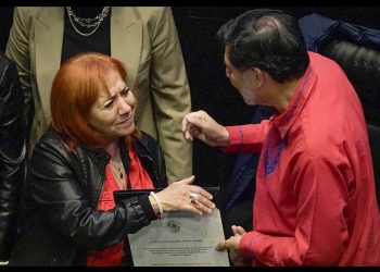 Defensores de derechos humanos lamentan reelección de Piedra en CNDH; denuncian expulsión del Senado