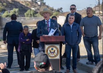 México y EU desmantelaron el Cártel de Sinaloa: Ken Salazar