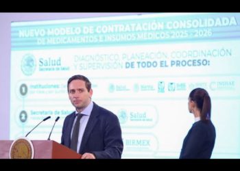 Gobierno de Sheinbaum arranca diálogo con farmacéuticas para abasto de medicamentos