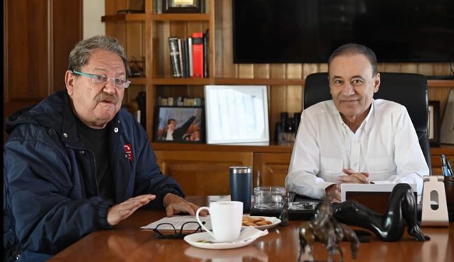 Firma Durazo acuerdo con Fondo de Cultura Económica