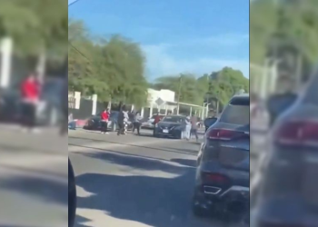 Vinculan a proceso a sujeto que arrolló a manifestantes