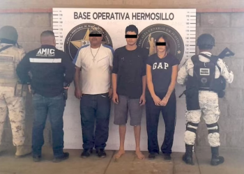 Rescatan a dos menores y detienen a tres personas con cristal en Sonora