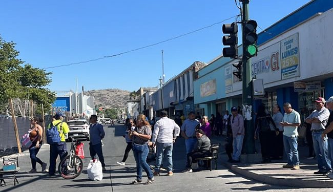Sin aviso ayuntamientos inicia obras de rehabilitación del Jardín Juárez