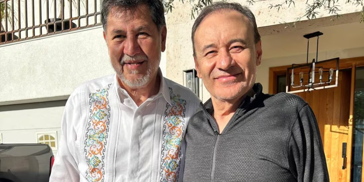 “Todo indica que nos dieron baje”; Fernández Noroña denuncia robo de cartera de carne en vuelo de Aeromexico