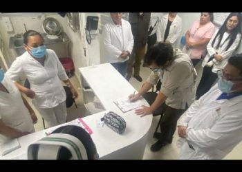 Unos 20 mil trabajadores preparan paro en el IMSS-Bienestar