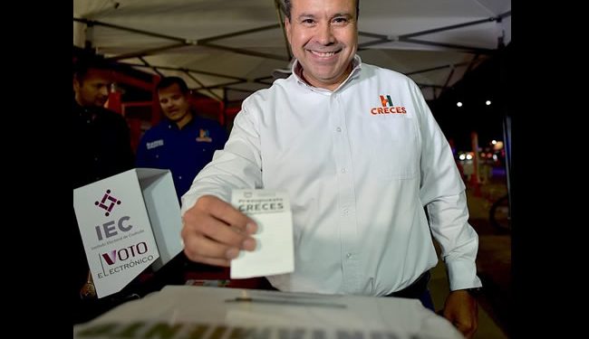 Viven Toño Astiazarán y ciudadanos jornada histórica con Presupuesto CRECES 2024