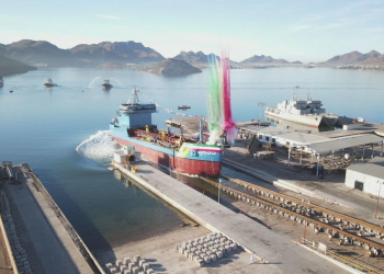 Marina realiza la botadura de la Draga Autopropulsada ARM “Capitán Hilario Rodríguez Malpica”