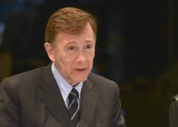 Hay nubes negras, pero aún no llueve: HR Ratings prevé cierre de año desfavorable para México