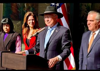 El Cártel de Sinaloa está siendo “desmantelado”, afirma embajador de EU