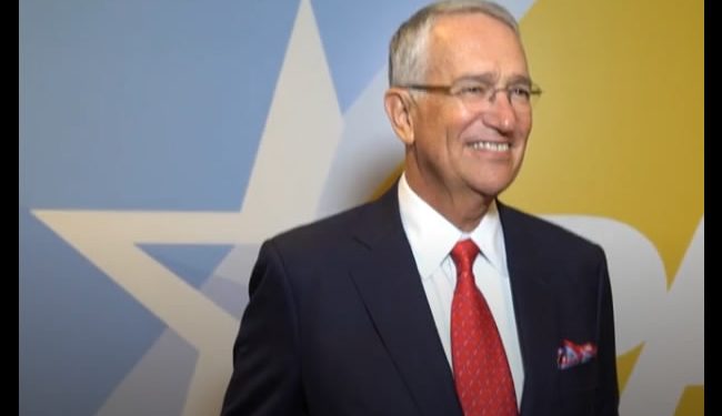 Ricardo Salinas Pliego: “A la región la veo mal y lo único que queda como faro de libertad es la Argentina”