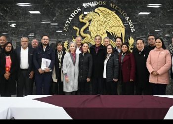 Claudia Sheinbaum supervisa obra de Agencia de Aduanas