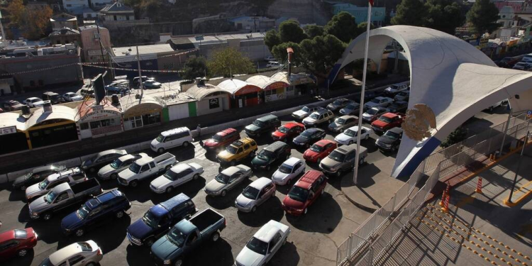 Aumenta la afluencia en las garitas de la frontera entre Arizona y Sonora: esto es lo que debes saber